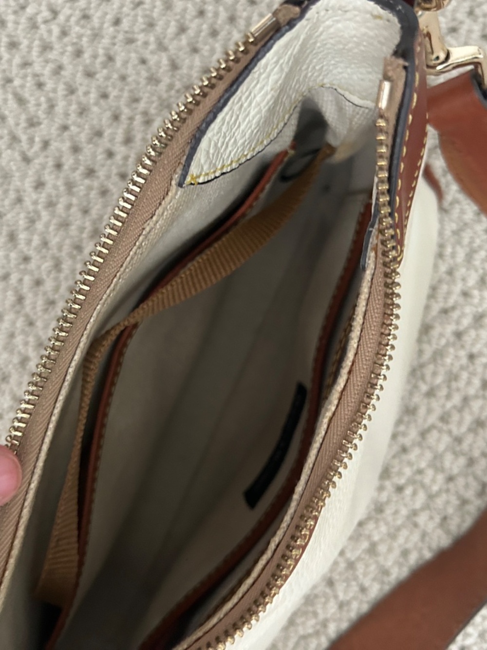 Dooney & Bourke Pebble Grain Small Hobo Purse Handbag White/Brown Gold - Picture 6 of 6